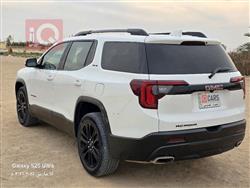 GMC Acadia